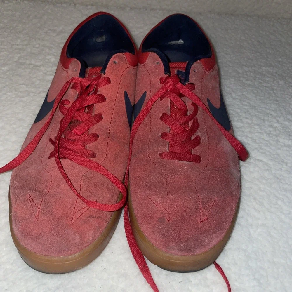 Size 12 - Nike Zoom Eric Koston SB University Red Gum